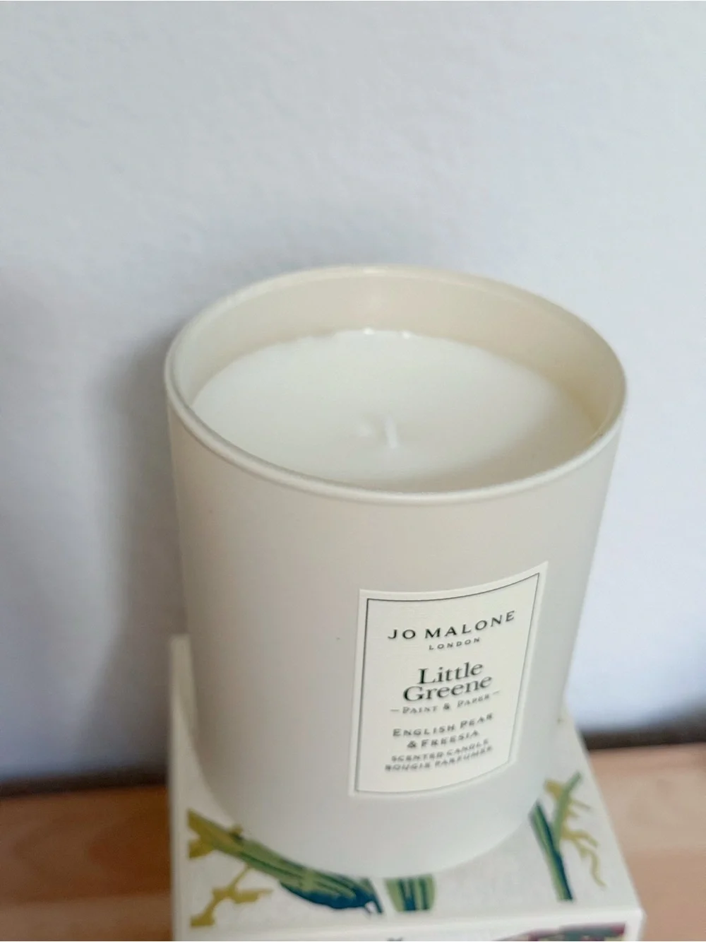 Jo Malone Little Greene English Pear & Freesia Scented Candle - Full Size